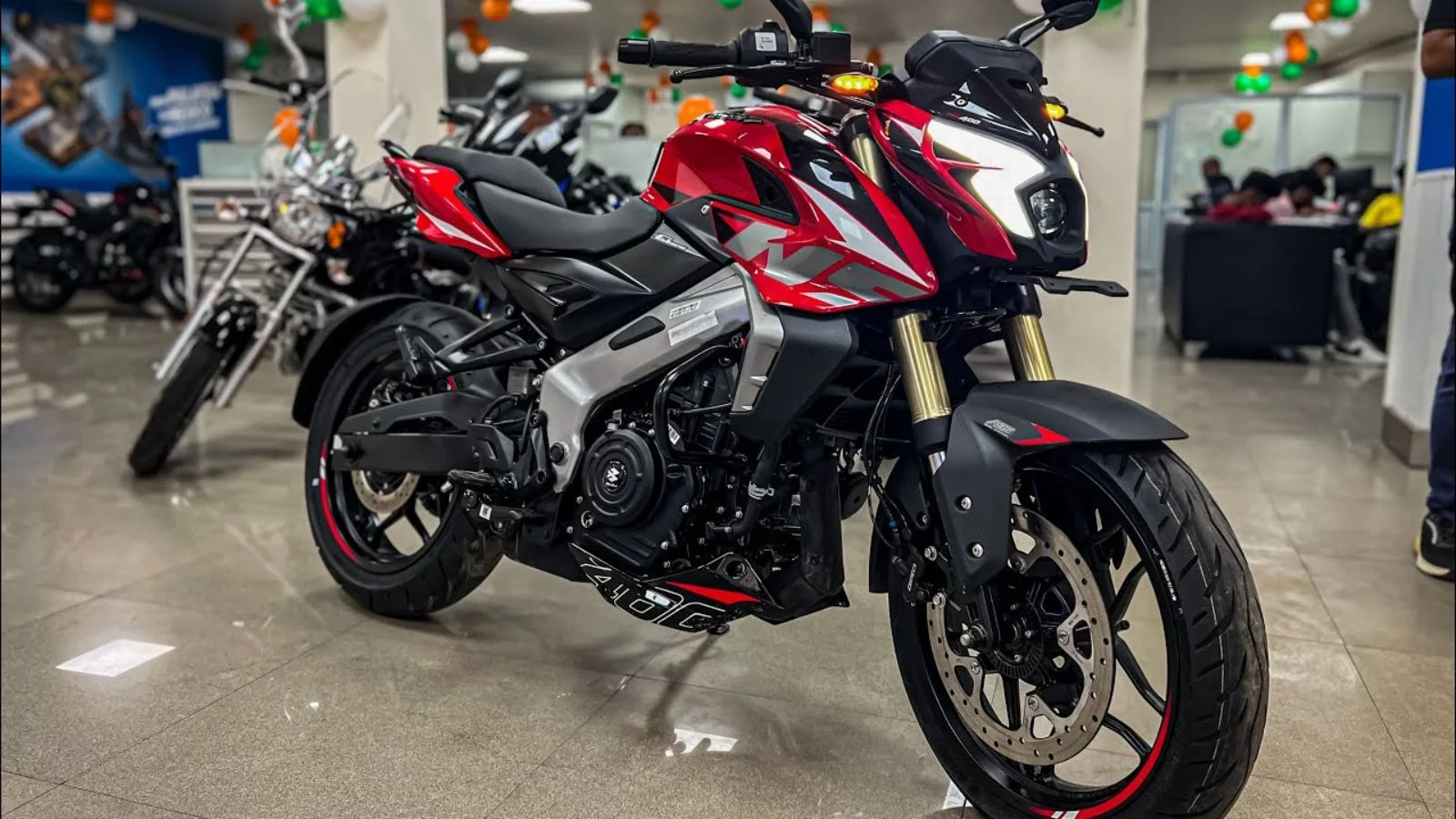 Bajaj Pulsar RS400Z Superbike Equipped with Premium Features Has Come To Make The Hearts of The Riders Beat Faster